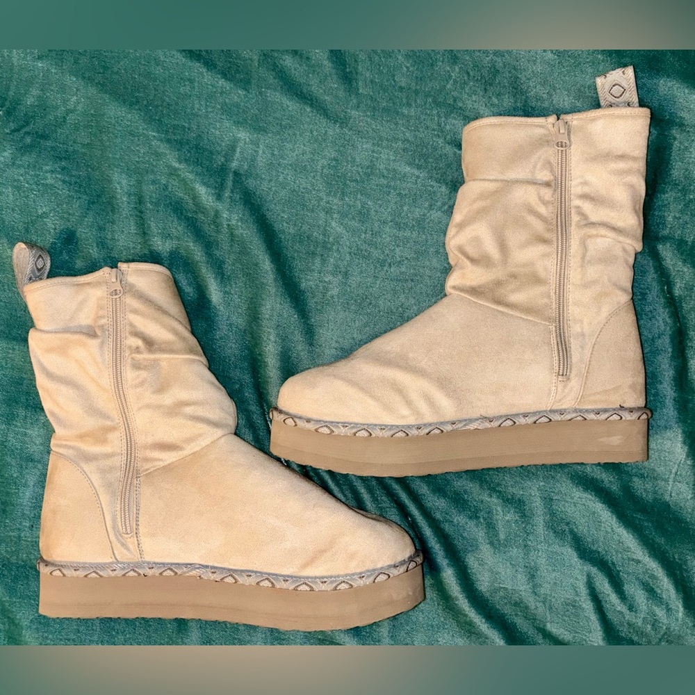 ☃️MUKLUKS☃️SHEARLING BOOTIES - Picture 4 of 8